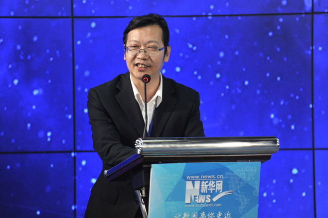 新華網(wǎng)副總裁、財經(jīng)總監(jiān) 楊慶兵