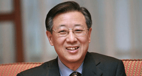 證監(jiān)會主席助理姜洋:期貨業(yè)機(jī)遇與挑戰(zhàn)并存