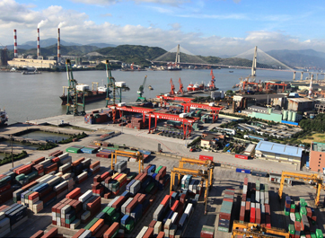 外貿(mào)堅持&ldquo;轉(zhuǎn)方式、調(diào)結(jié)構(gòu)&rdquo;