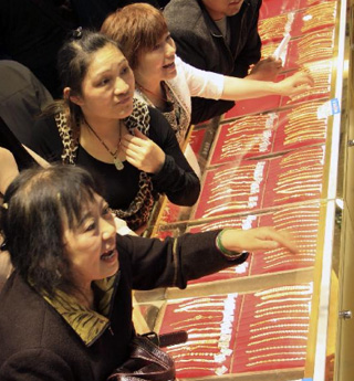 黃金投資:套牢中國(guó)大媽