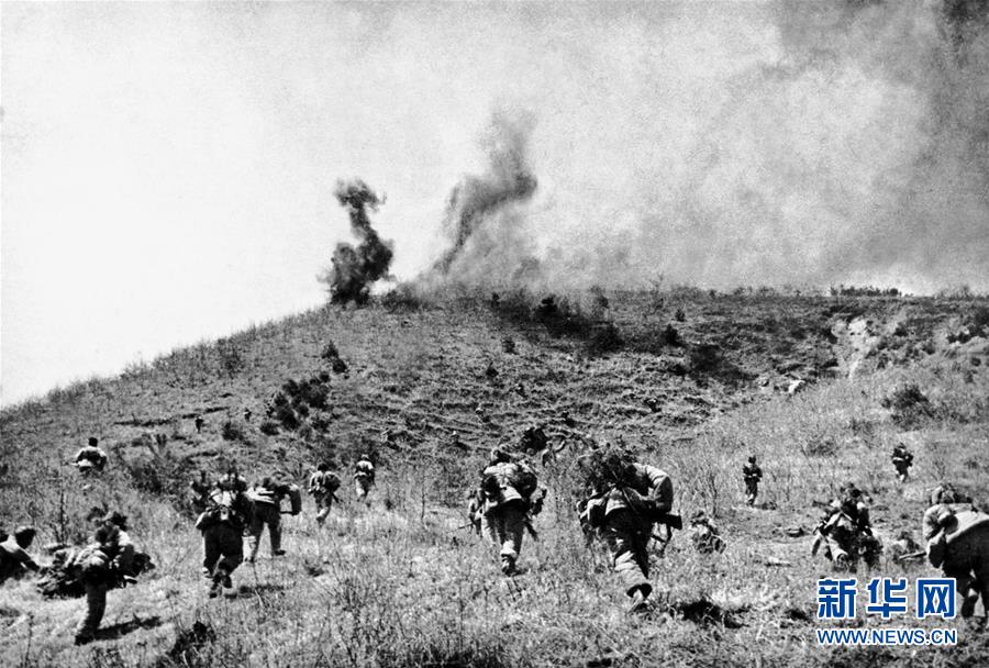 （圖文互動）（1）為了&ldquo;中國號&rdquo;巨輪揚帆遠航&mdash;&mdash;中國共產(chǎn)黨領導下的人民軍隊忠于祖國、服務人民啟示錄