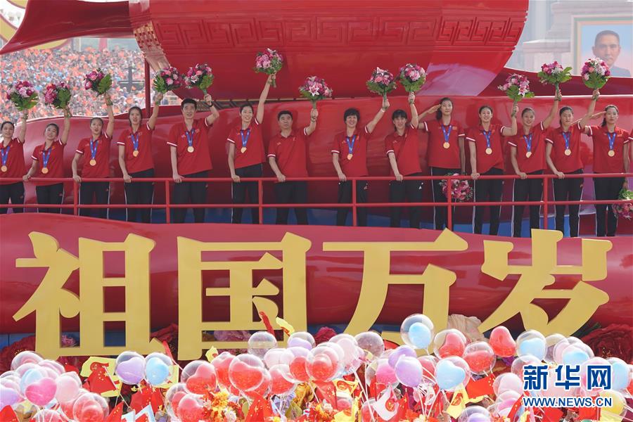 （圖文互動(dòng)）（3）&ldquo;體育和人民軍隊(duì)有著不解之緣&rdquo;&mdash;&mdash;專訪新中國體育事業(yè)奠基人賀龍?jiān)獛浿R曉明（配本社同題文字稿）