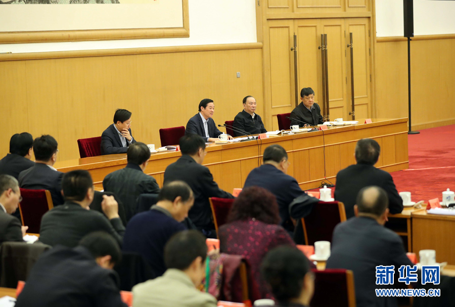 3月23日，治國(guó)理政論壇&ldquo;&lsquo;四個(gè)全面&rsquo;戰(zhàn)略布局系列理論研討會(huì)&rdquo;首場(chǎng)研討會(huì)在北京召開，中共中央政治局委員、中央書記處書記、中宣部部長(zhǎng)劉奇葆出席會(huì)議并講話。新華社記者 劉衛(wèi)兵 攝
