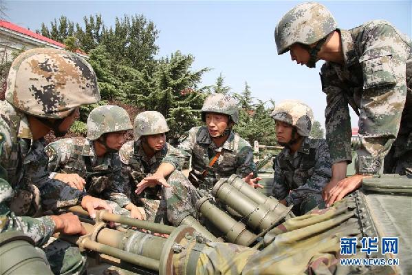 （十九大代表風采&middot;圖文互動）（2）&ldquo;大功三連&rdquo;指導員王金龍：矢志強軍的&ldquo;播火者&rdquo;