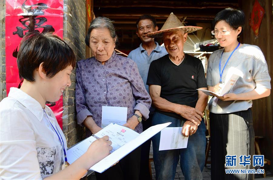 （全面深化改革這五年&middot;圖文互動）（2）推進偉大工程 鍛造堅強核心&mdash;&mdash;十八屆三中全會以來全面深化黨建領(lǐng)域改革綜述