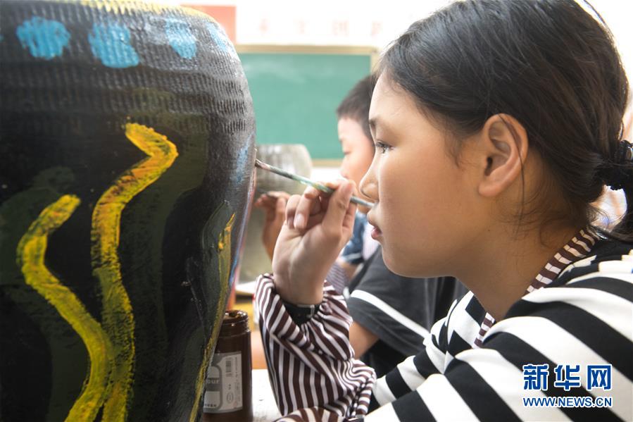 （壯麗70年&middot;奮斗新時(shí)代&middot;圖文互動(dòng)）（7）&ldquo;東海明珠&rdquo;挺立一座&ldquo;精神燈塔&rdquo;&mdash;&mdash;追尋浙江臺(tái)州大陳島墾荒精神