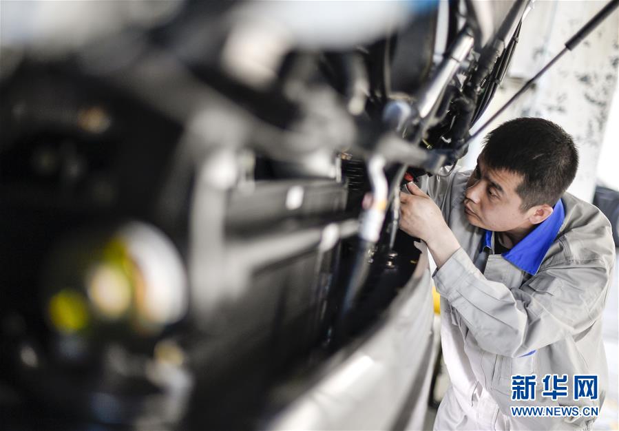 （新華全媒頭條&middot;圖文互動）（20）青春萬歲 強國有我