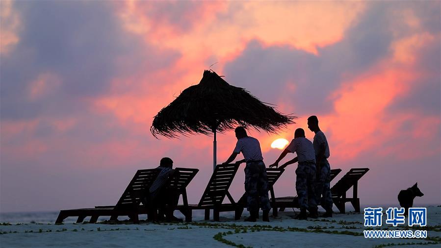 （壯麗70年&middot;奮斗新時(shí)代&middot;新華全媒頭條&middot;圖文互動(dòng)）（9）&ldquo;你在我的航程上，我在你的視線里&rdquo;&mdash;&mdash;走進(jìn)海軍西沙中建島官兵的五彩世界