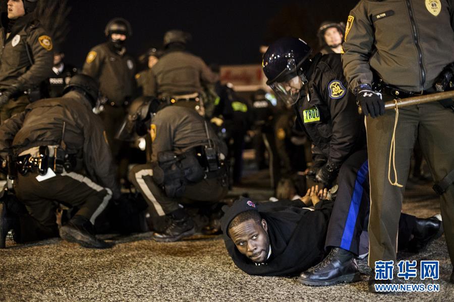 (國際·圖文互動(dòng))(1)中國人權(quán)研究會(huì)發(fā)表文章揭批“美式人權(quán)”虛偽本質(zhì)