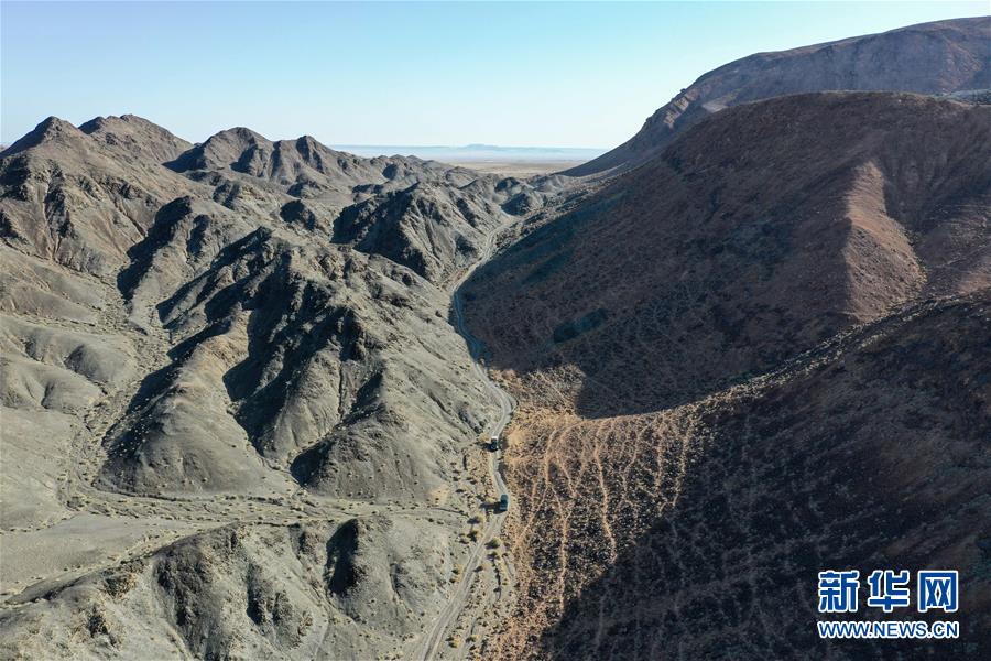 (愛國(guó)情 奮斗者·圖文互動(dòng))(10)印刻在戈壁上的名字