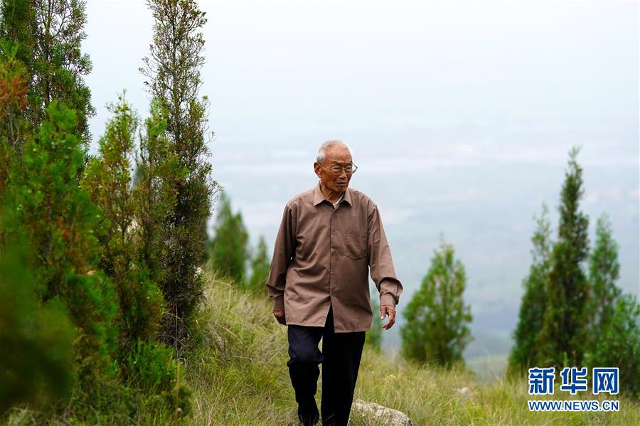 （圖文互動）（1）&ldquo;退休20年，咱就干了這么一件事&rdquo;&mdash;&mdash;記山西水利廳退休干部高文毓的&ldquo;綠山夢&rdquo;