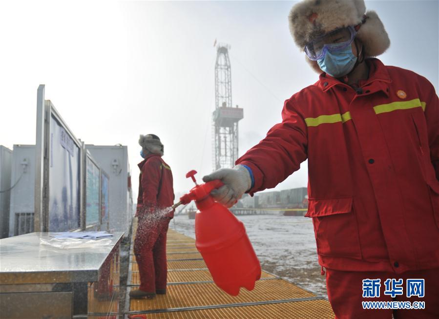 （圖文互動(dòng)）（1）大慶油田：一手抓防疫，一手抓生產(chǎn)