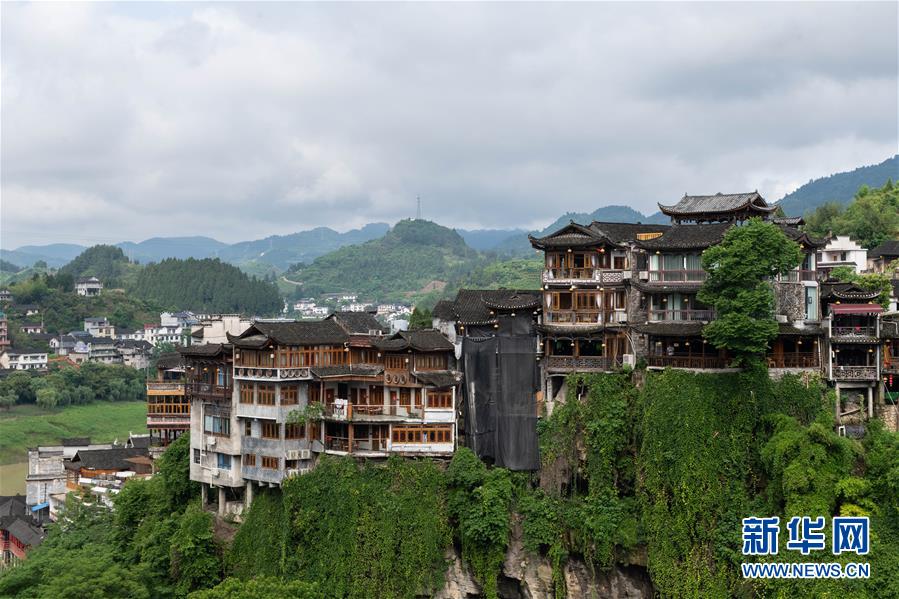 (圖文互動)(6)美了鄉(xiāng)村 富了山民——湖南崛起一批文旅特色小鎮(zhèn)