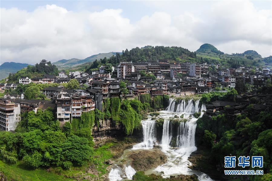 (圖文互動)(1)美了鄉(xiāng)村 富了山民——湖南崛起一批文旅特色小鎮(zhèn)