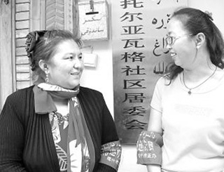 吾尼切木&middot;瓦依提：古城小巷內(nèi)有她忙碌的身影