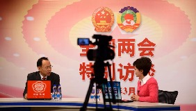 訪(fǎng)談進(jìn)行中