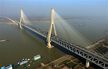 蓬勃發(fā)展的交通&ldquo;大動(dòng)脈&rdquo;