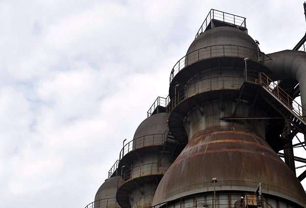 堅持以環(huán)保為前提，做到不環(huán)保不生產(chǎn)。