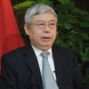 深度貧困地區(qū)咋脫貧？扶貧領(lǐng)域作風(fēng)問題咋治理？劉永富這樣說