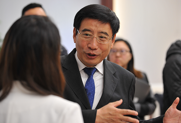 進一步打破電信、軍工領(lǐng)域民營企業(yè)準入障礙