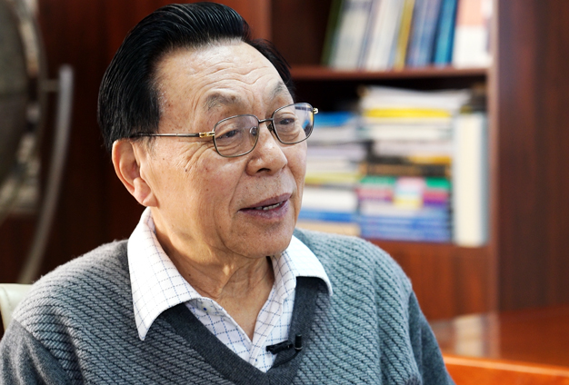 找到更古老的巖石，把月球的歷史理解得更完全