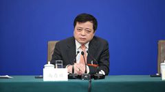 全國(guó)政協(xié)常委、全國(guó)工商聯(lián)副主席、正泰集團(tuán)董事長(zhǎng) 南存輝