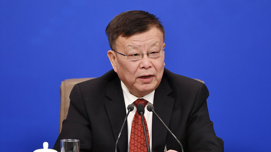 全國(guó)政協(xié)常委、副秘書(shū)長(zhǎng)（兼）、提案委員會(huì)副主任，九三學(xué)社中央副主席 賴明