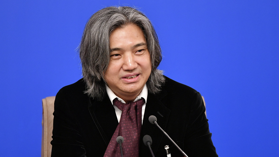 全國(guó)政協(xié)常委、文化文史和學(xué)習(xí)委員會(huì)委員，中國(guó)美術(shù)館館長(zhǎng)，中國(guó)美術(shù)家協(xié)會(huì)副主席 吳為山