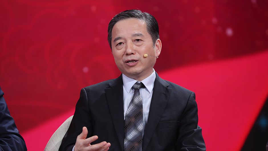 中國(guó)寶武黨委書(shū)記、董事長(zhǎng)陳德榮解答網(wǎng)友問(wèn)題