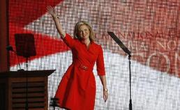 安&middot;羅姆尼為丈夫站臺(tái)助威（組圖）