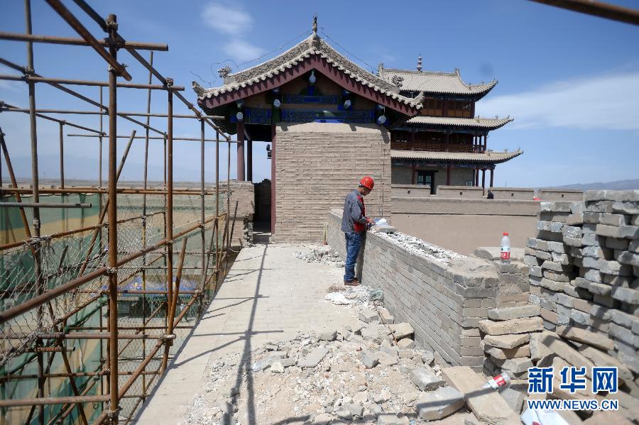 (新絲路·新夢想·圖文互動(dòng))(1)萬里長城西起點(diǎn)再煥生機(jī)