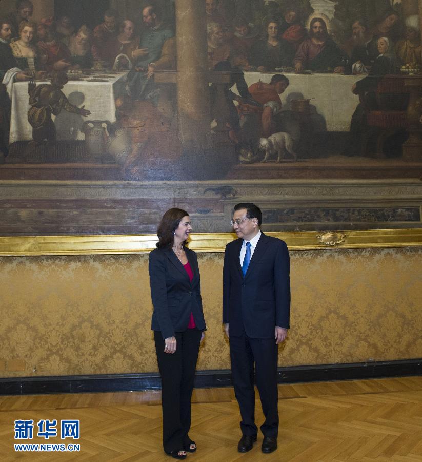 10月15日，中國國務院總理李克強在羅馬會見意大利眾議長博爾德里尼。 新華社記者王曄攝 