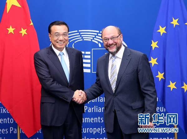 當?shù)貢r間6月29日上午，國務院總理李克強在布魯塞爾會見歐洲議會議長舒爾茨。 新華社記者 龐興雷 攝