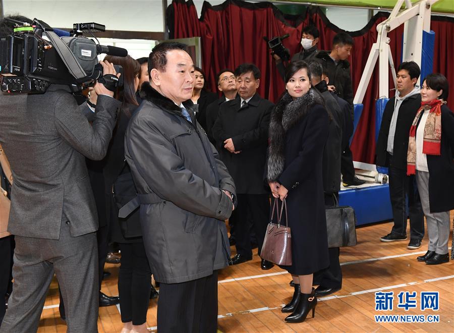 (國際)(2)朝鮮藝術(shù)演出考察團抵韓進行踩點