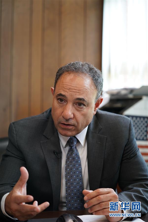 （國(guó)際&middot;圖文互動(dòng)）（1）通訊：安全、好用、實(shí)惠&mdash;&mdash;美國(guó)電信運(yùn)營(yíng)商的華為親體驗(yàn)