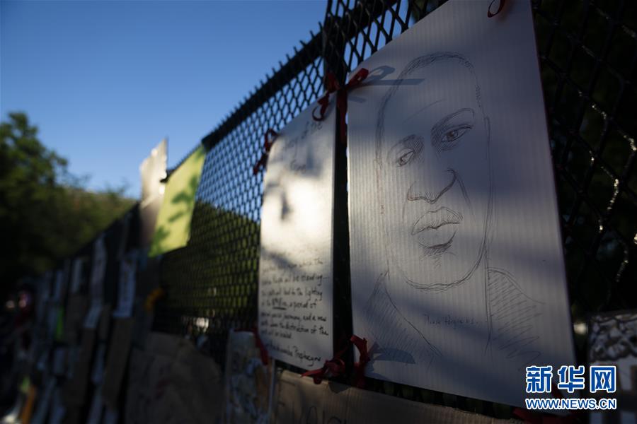 (國際)(4)美國華盛頓:抗議警察暴力執(zhí)法活動持續(xù)