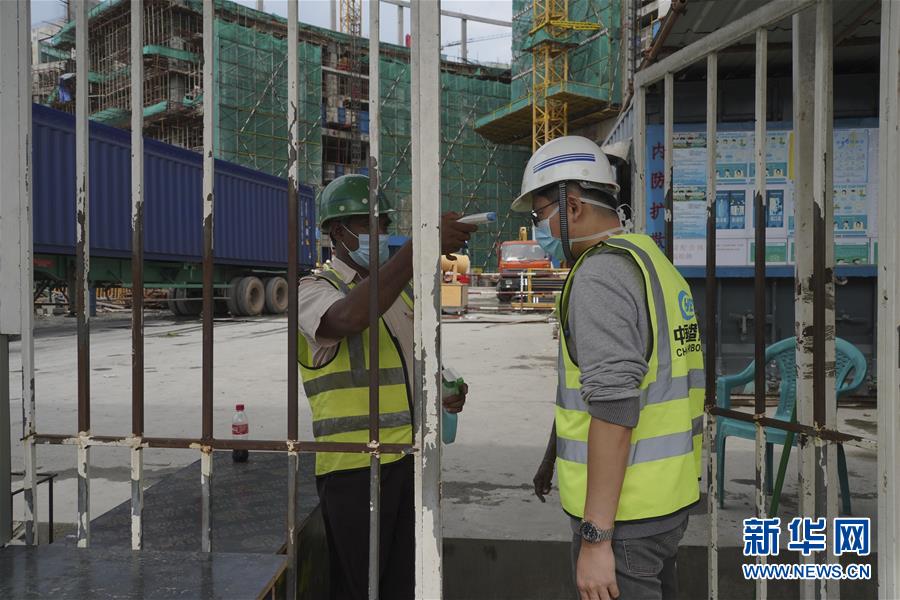 (國際·圖文互動)(3)中國港灣科倫坡房建項目復工目擊記