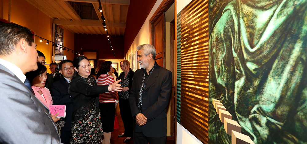 &ldquo;感知中國(guó) 走進(jìn)秘魯&mdash;&mdash;APEC&lsquo;人與自然&rsquo;藝術(shù)展&rdquo;亮相秘魯