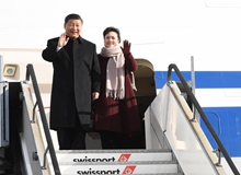 習(xí)近平對(duì)瑞士進(jìn)行國(guó)事訪問、出席世界經(jīng)濟(jì)論壇2017年年會(huì)并訪問瑞士國(guó)際組織（2017.1.15-2017.1.18）