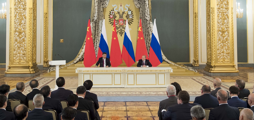 習(xí)近平同俄羅斯總統(tǒng)普京共同會(huì)見(jiàn)中俄友好、和平與發(fā)展委員會(huì)，媒體和企業(yè)界代表