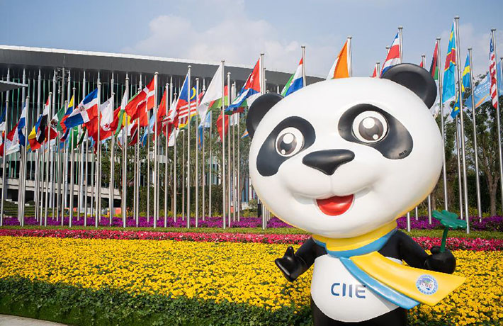 新華時(shí)評(píng)：再推&ldquo;五大開(kāi)放舉措&rdquo;，中國(guó)宣示了什么？